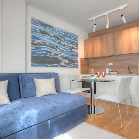 Fontana Seafront Residences 4* Budva