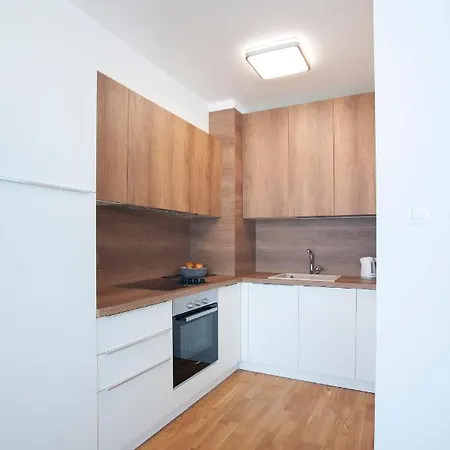 Fontana Seafront Residences 4*