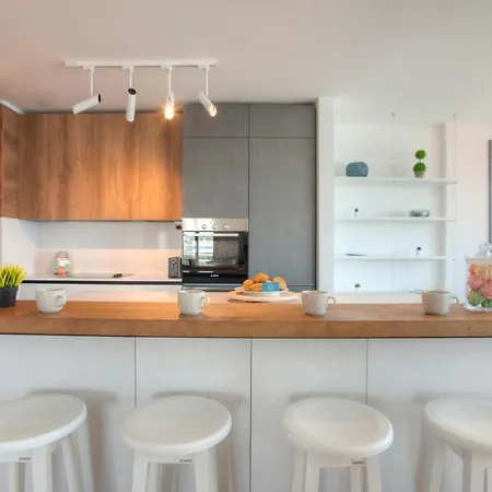 Fontana Seafront Residences 4* Budva