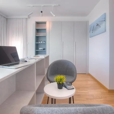 Fontana Seafront Residences 4* Budva